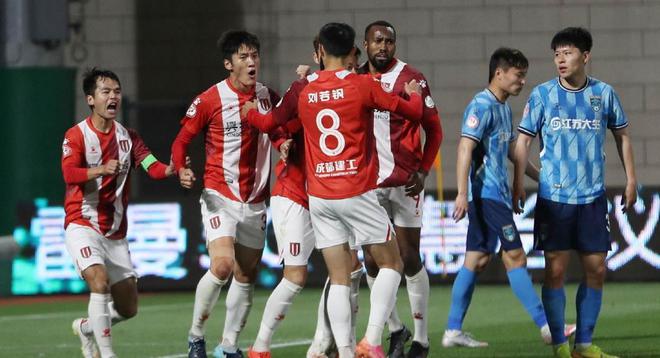 成都蓉城有望签约新归化前锋曾是奥地利联赛金靴已提前入籍(图2)