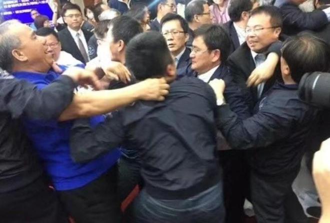 在蒋家控制下的台湾地区是如何产生的？并且赢下了(图9)