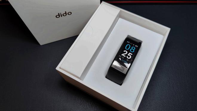 智能手环能够测心电图？dido Y1S心电血压健康手环测评(图2)