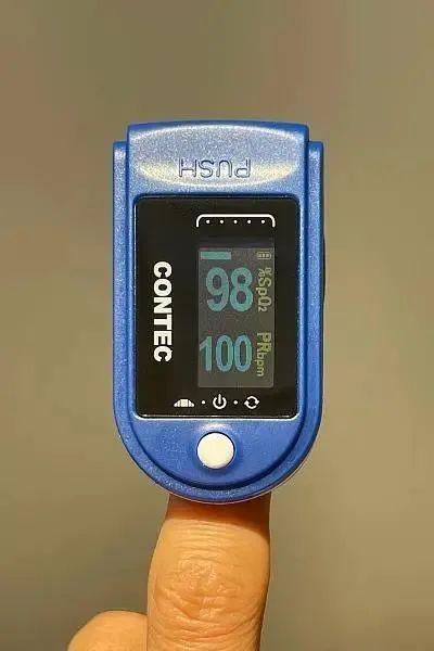 手机测血氧靠谱吗？指氧仪怎么用？来了解清楚！(图1)