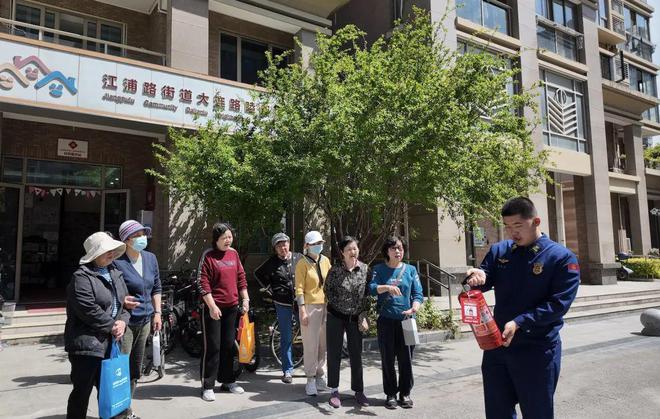 学消防知识 长消防技能 他们成为家门口的安全守护神(图2)